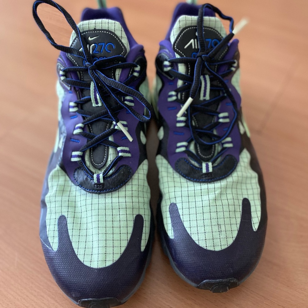 Nike Air Max 270 React Future Swoosh